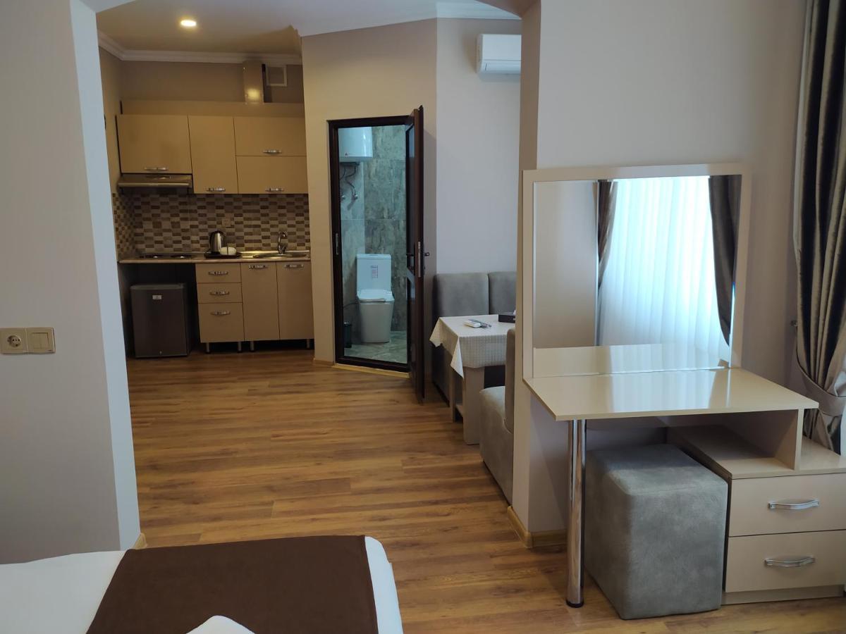 Gold Hotel กูบา ภายนอก รูปภาพ