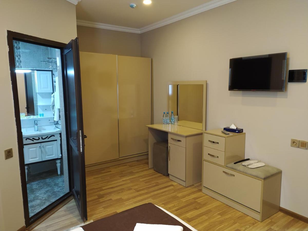 Gold Hotel กูบา ภายนอก รูปภาพ