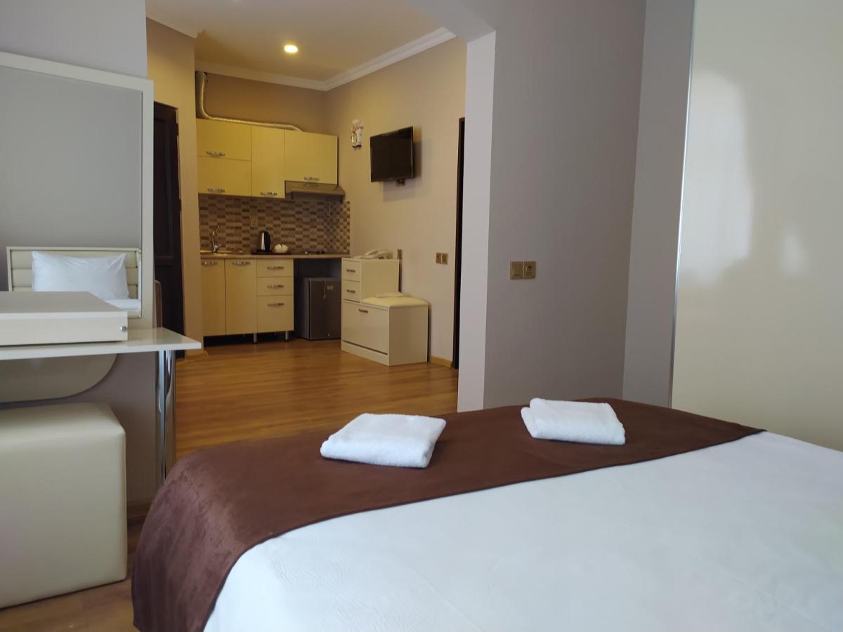 Gold Hotel กูบา ภายนอก รูปภาพ