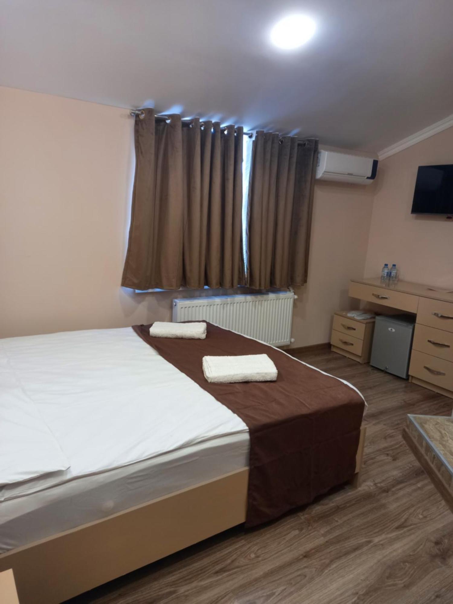 Gold Hotel กูบา ภายนอก รูปภาพ